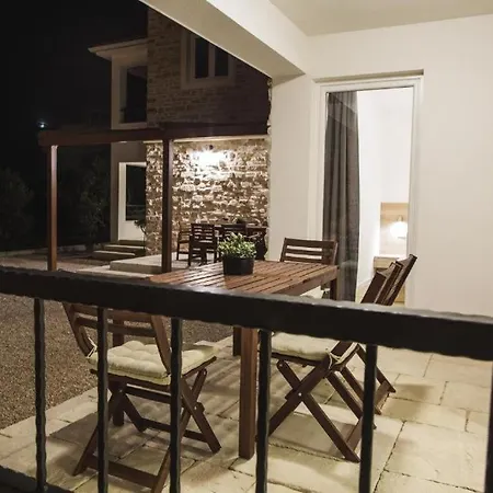 In With Terrace, Air Conditioning, Wifi, Dishwasher, Pool 4932-1 Apartment Vodice