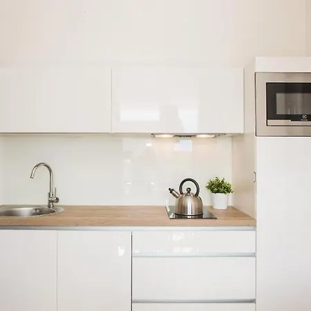 In With Terrace, Air Conditioning, Wifi, Dishwasher, Pool 4932-1 Apartment