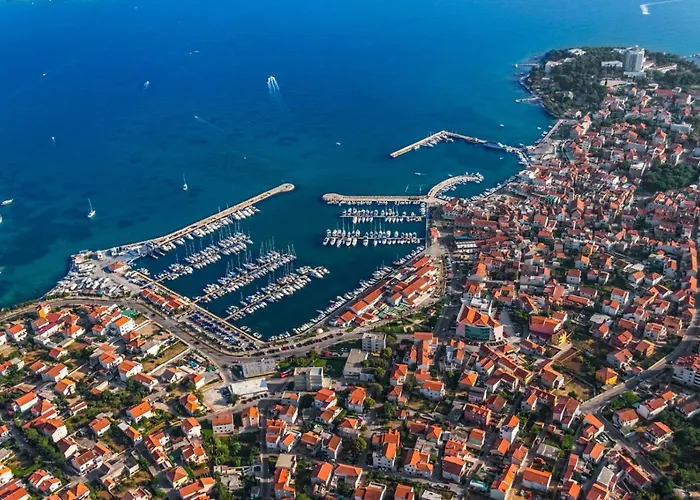 In With Terrace, Air Conditioning, Wifi, Dishwasher, Pool 4932-1 *