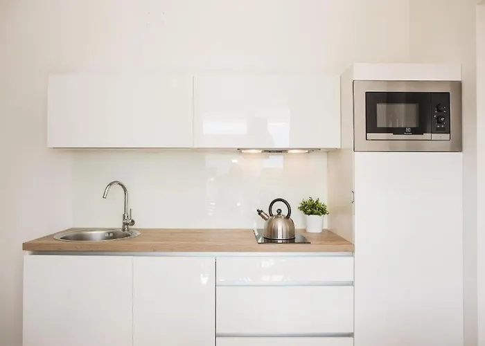 In With Terrace, Air Conditioning, Wifi, Dishwasher, Pool 4932-1 Apartman