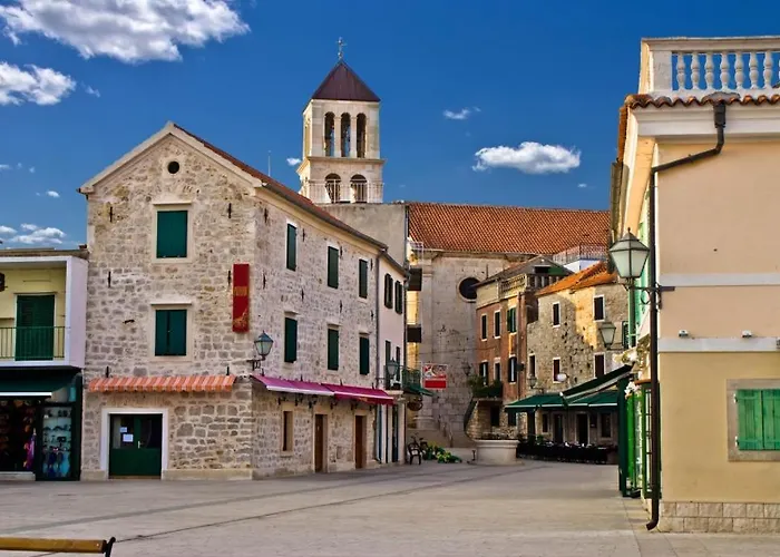 In With Terrace, Air Conditioning, Wifi, Dishwasher, Pool 4932-1 * Vodice